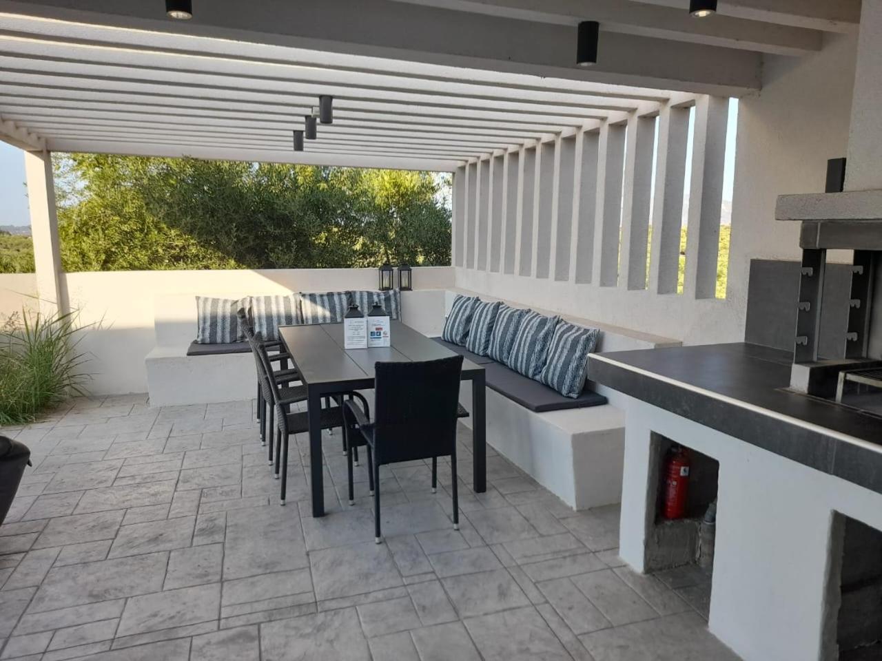 Villa Moonstone Mouzakion  Exterior photo